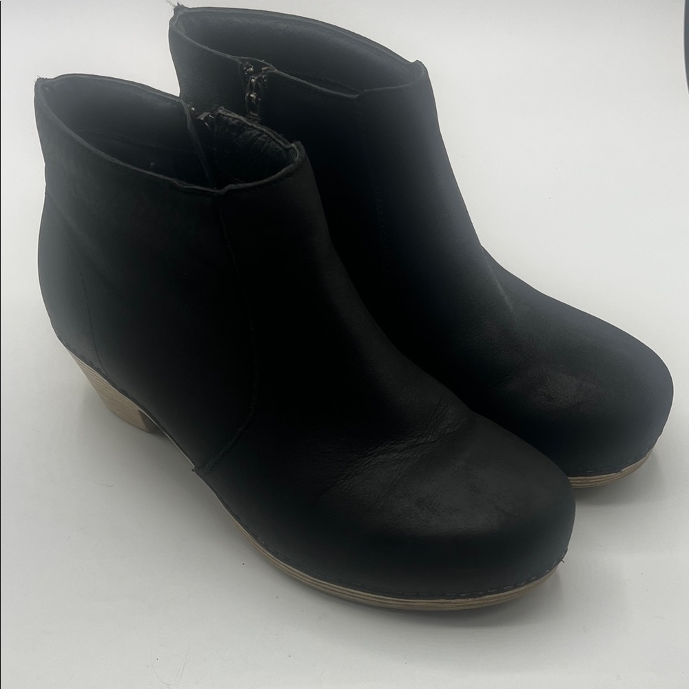 Dansko Black Women’s Ankle Booties - Classic Zip Side